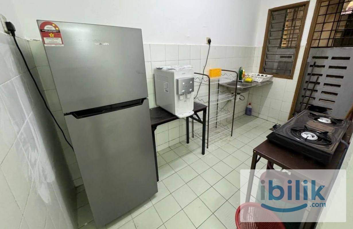 Single Room at Seksyen 7, Shah Alam - Image 1