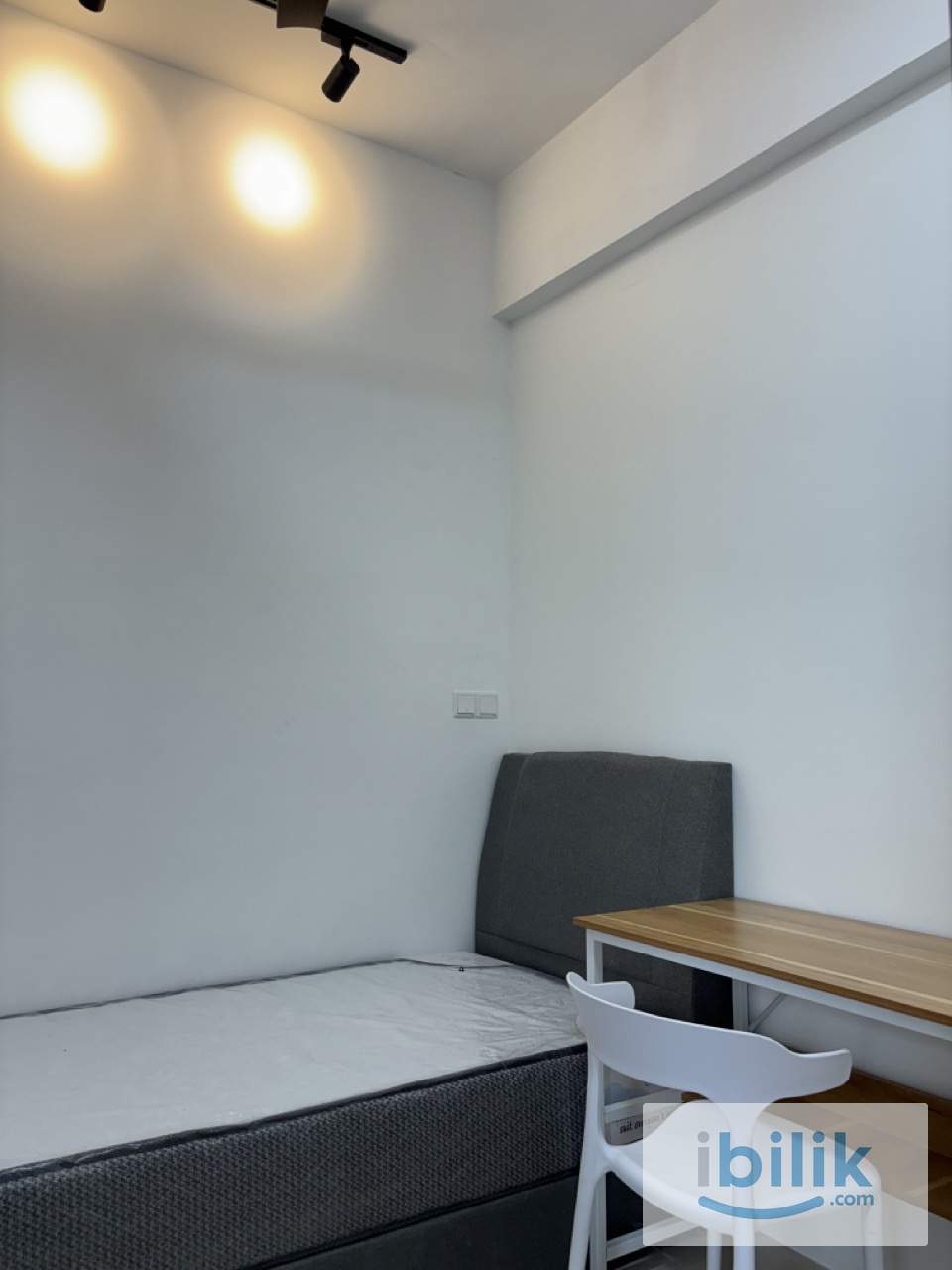 🔥NADAYU 801, SUBANG BESTARI, Single Room🔥Fully Furnish NEW 10” Mattress Aircond Wardrobe Table Chair - Image 1