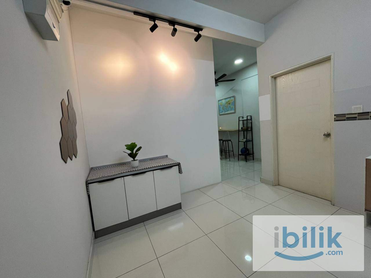 Single Room at Kristal View Condo, Seksyen 7 Shah Alam, Selangor - Image 9