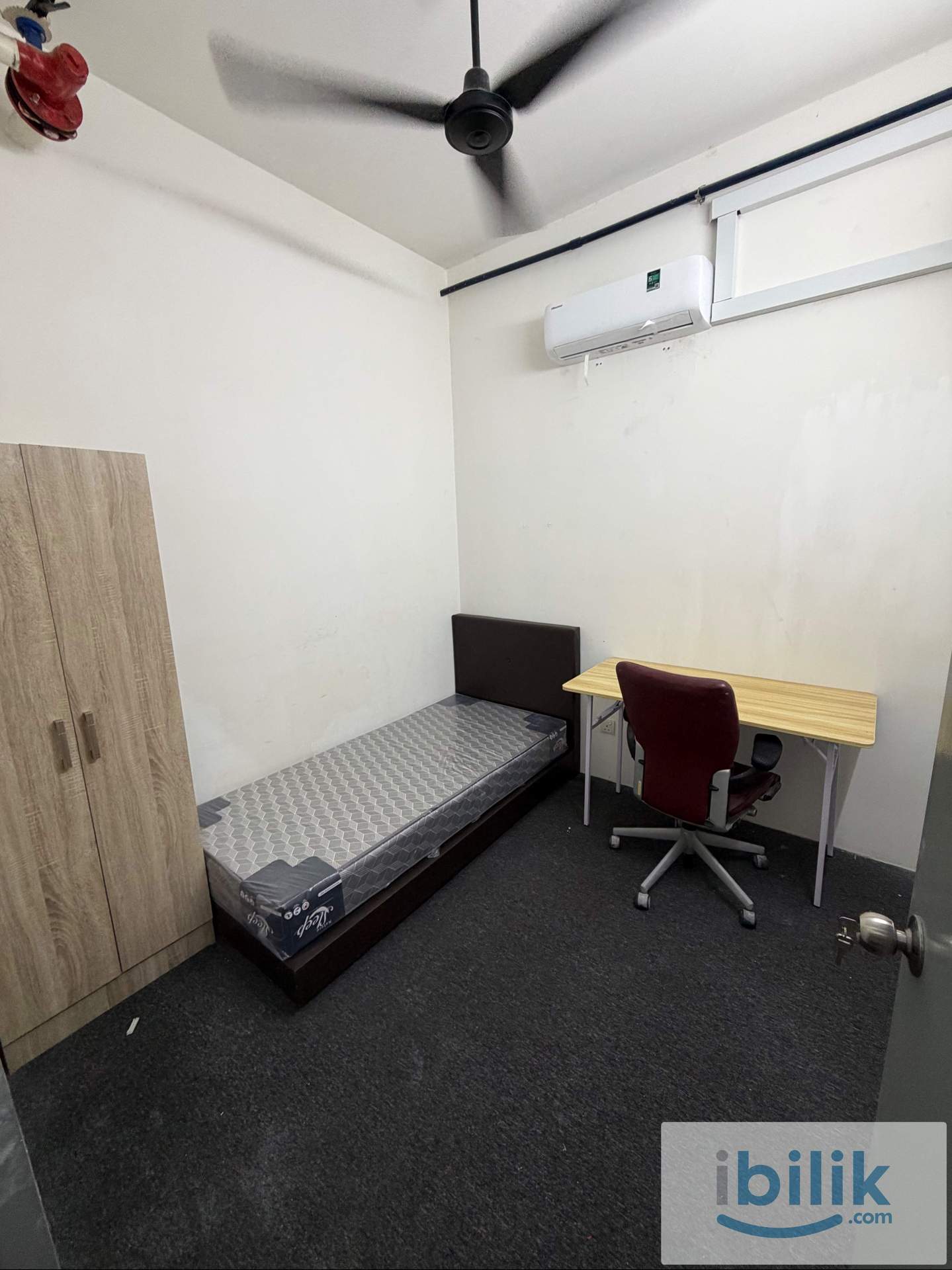 🏡 Avenue Crest (Seksyen 22) | Comfy Aircon Single Room — RM500 (Move-in Ready!) - Image 3
