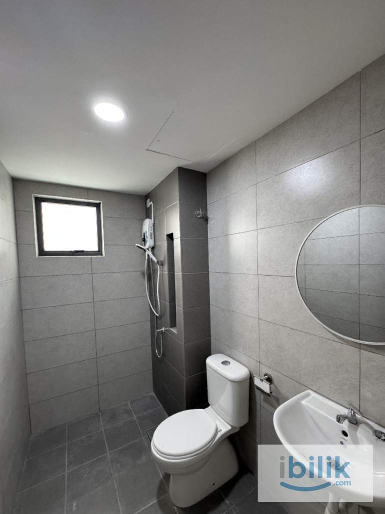 🛏️ Medium Room – Comfy, Clean & Fully Furnished! ✨ - Image 2