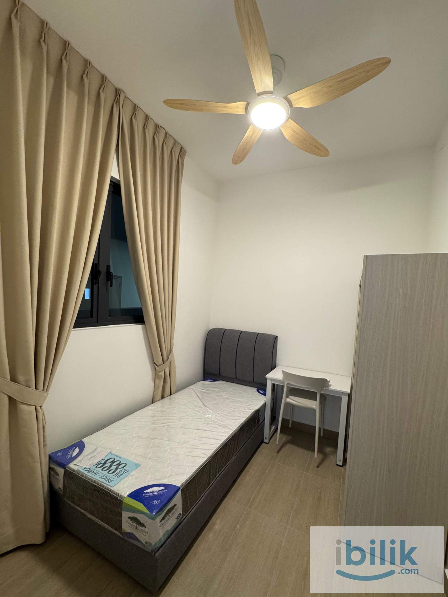 D'IVO RESIDENCES  -  SMALL ROOM 🏠 - Image 3