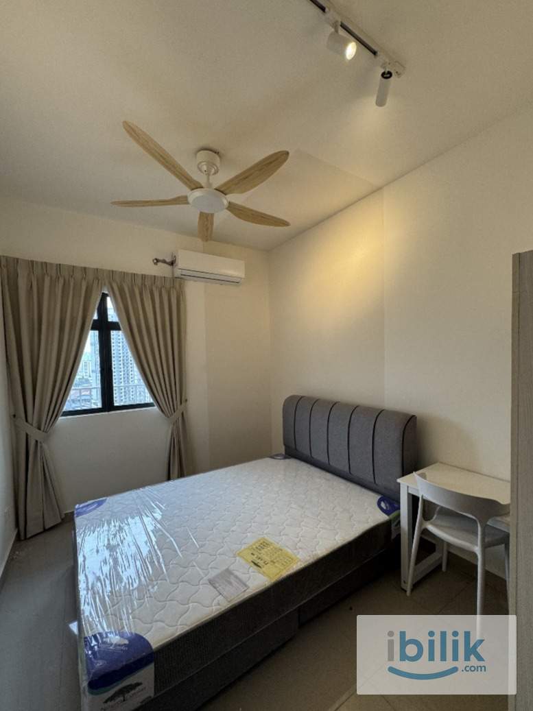 🏠Medium Room Available – Affordable, Convenient & Ready! 🔑 - Image 1