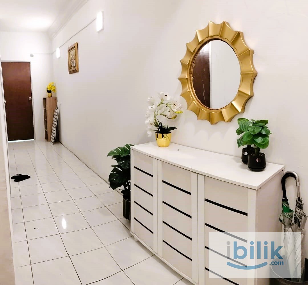 Female-Only Unit | Rooms for Rent at Bistari Condominium - Image 3