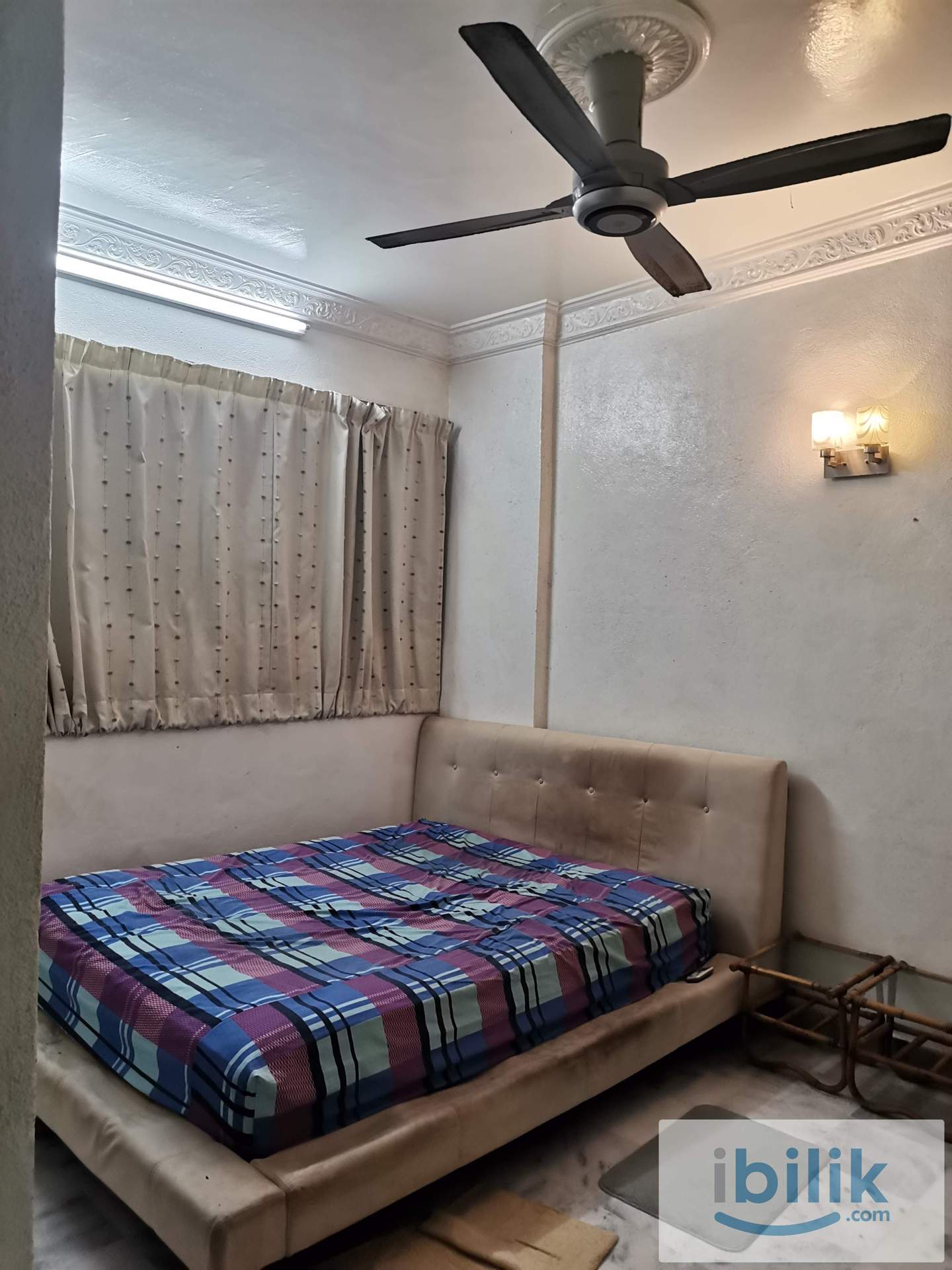 Master Room - Image 2