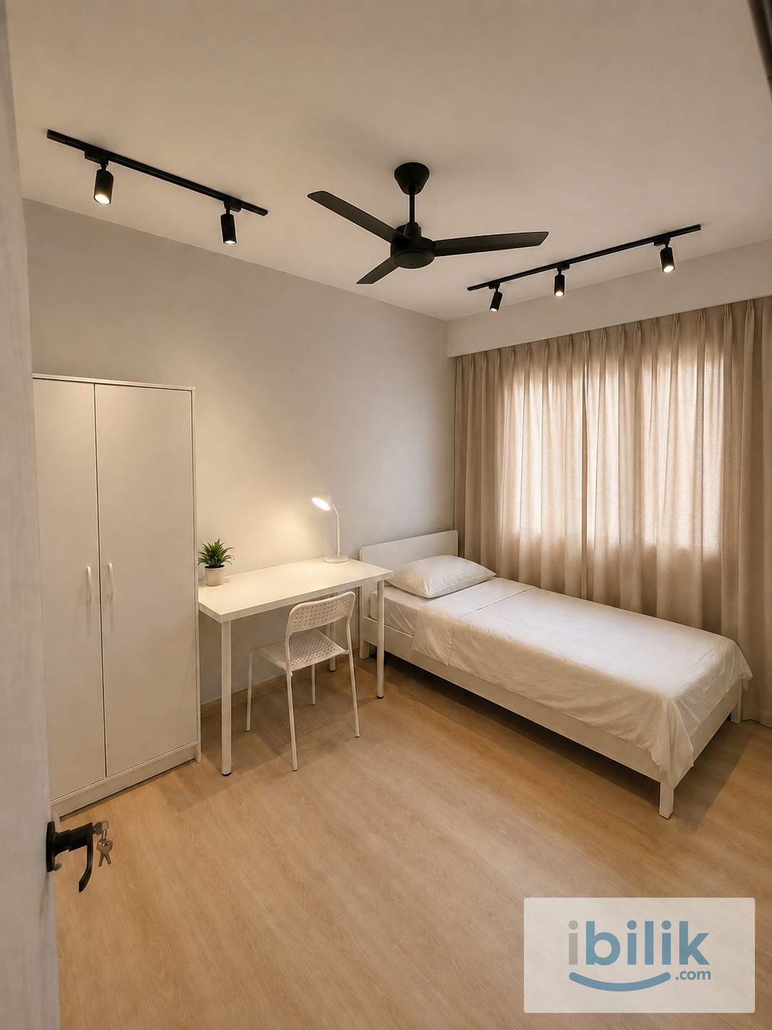 Premium Room for Working Professionals | Fully Furnished | Jalan Ipoh - Image 1