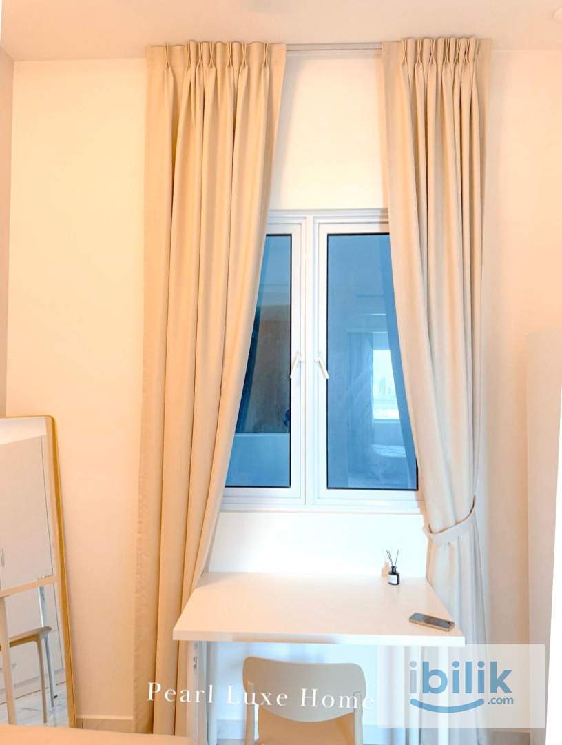 FEMALE Luxury Room @ QuayWest Residence – Near Queensbay & FIZ (Move in May!) - Image 2