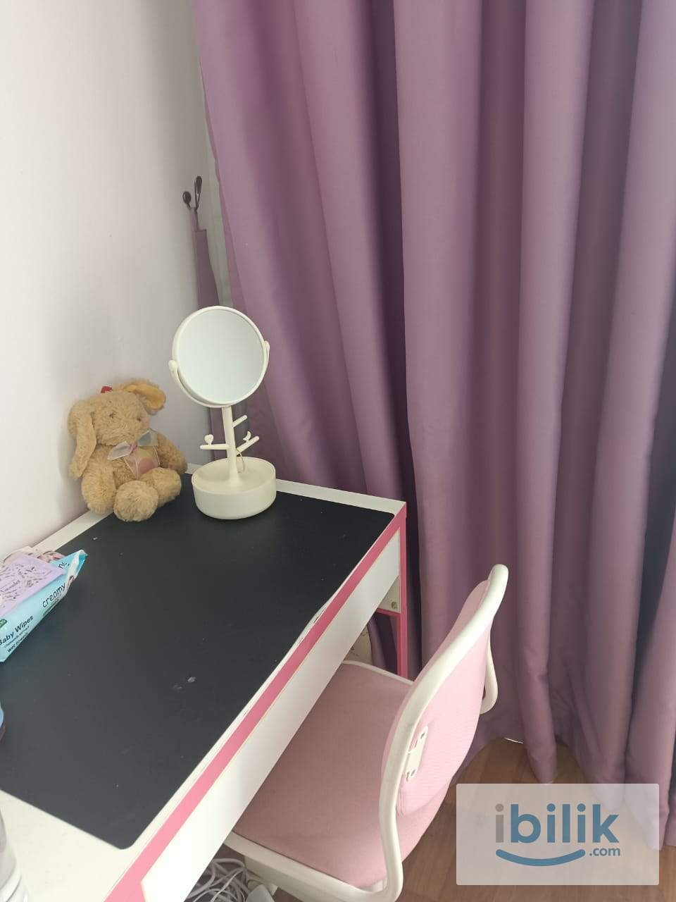 Cozy Private Room in a Peaceful Home - Image 2