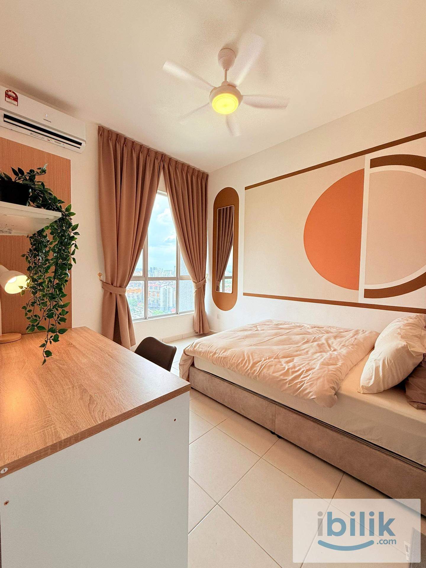 MASTER BED ROOM - Image 1