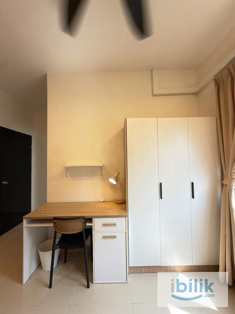 (Residensi Akasia Jubilee) R1 MASTER ROOM - Image 3