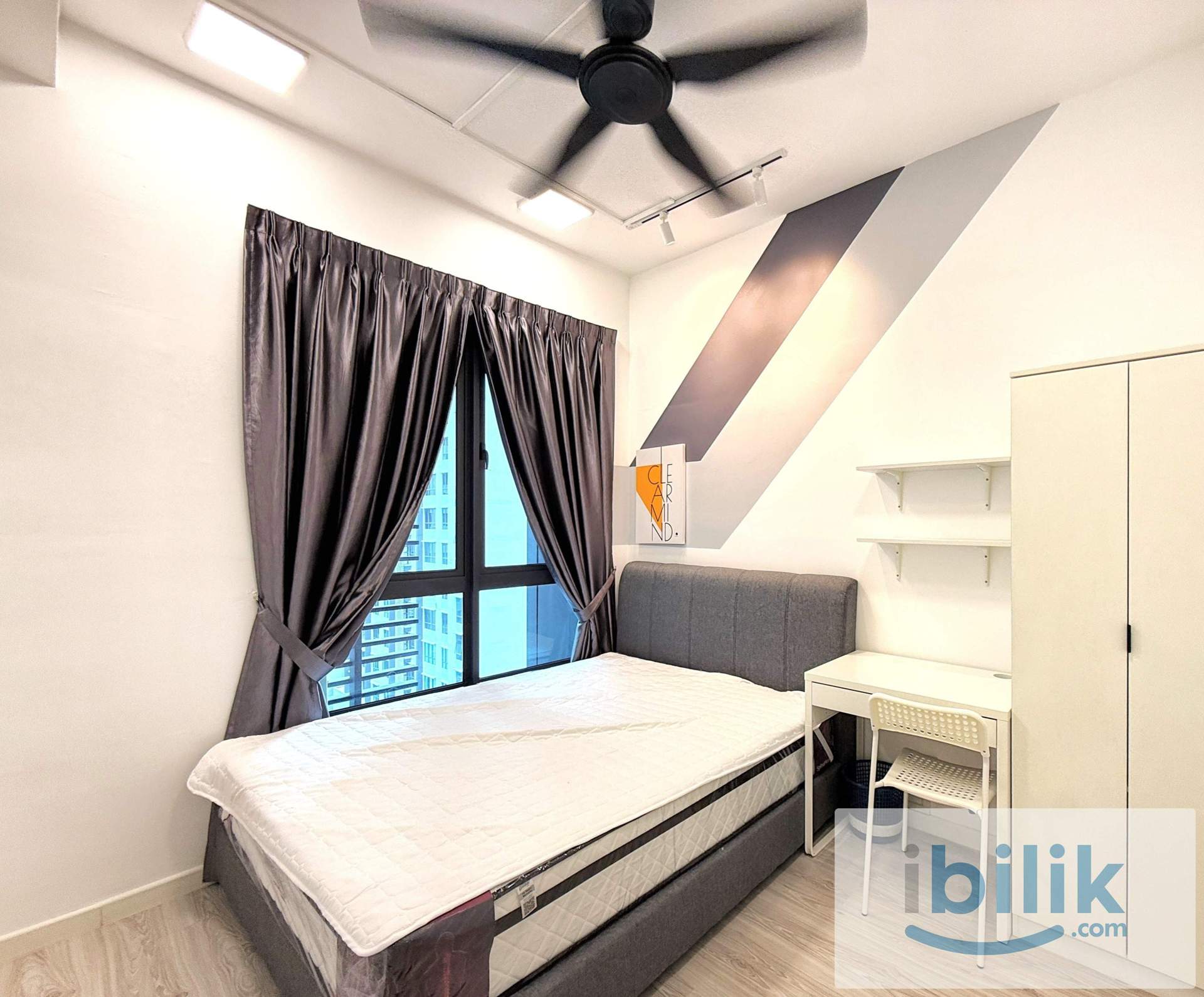 Master Room at Meta Residences Putra Permai, Seri Kembangan - Image 1