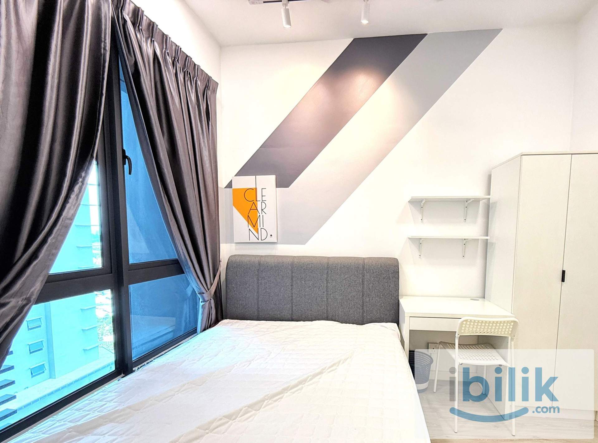 Master Room at Meta Residences Putra Permai, Seri Kembangan - Image 2