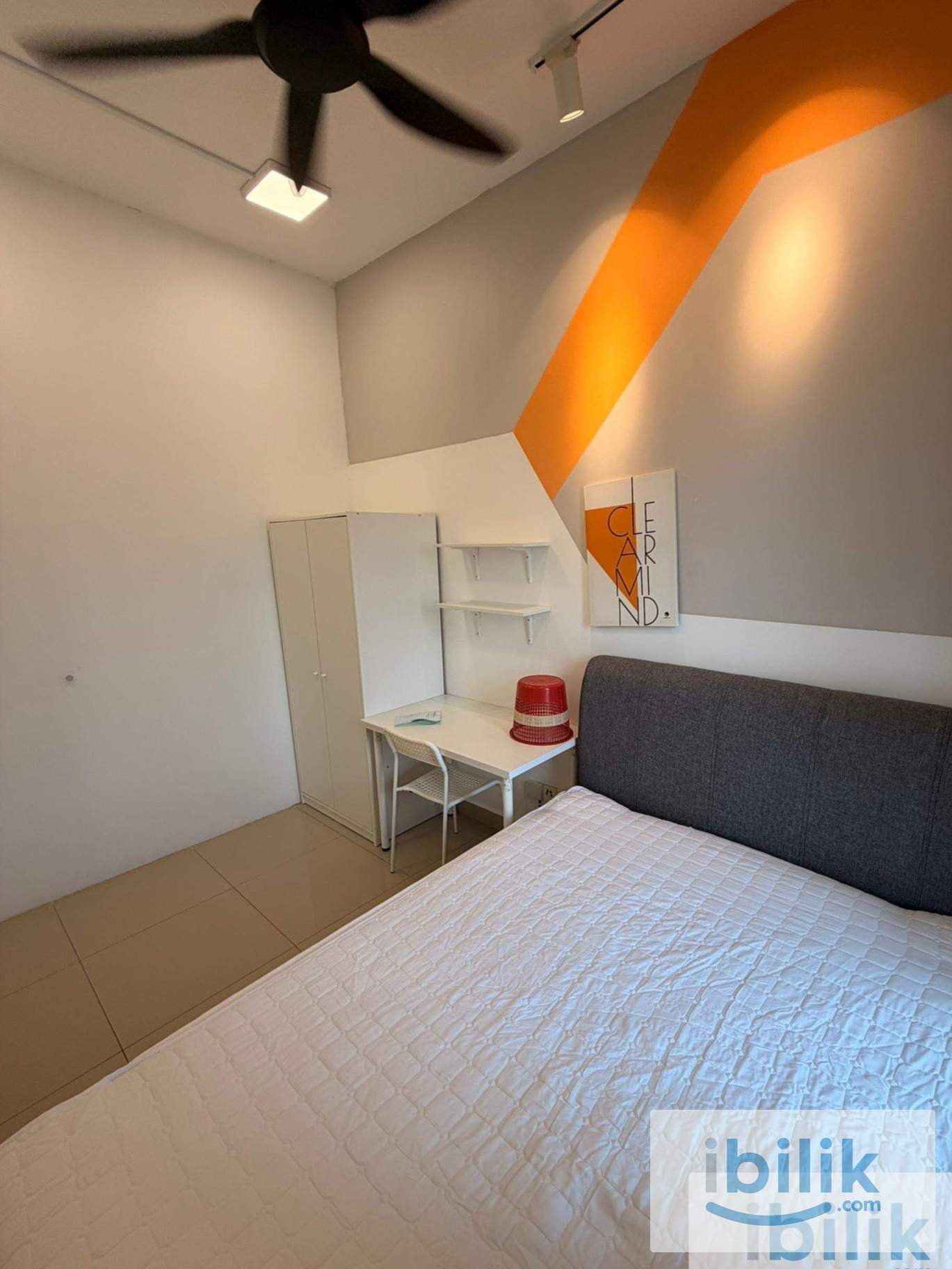Balcony Room Near MRT MALURI@ Lavile Residence - Image 3