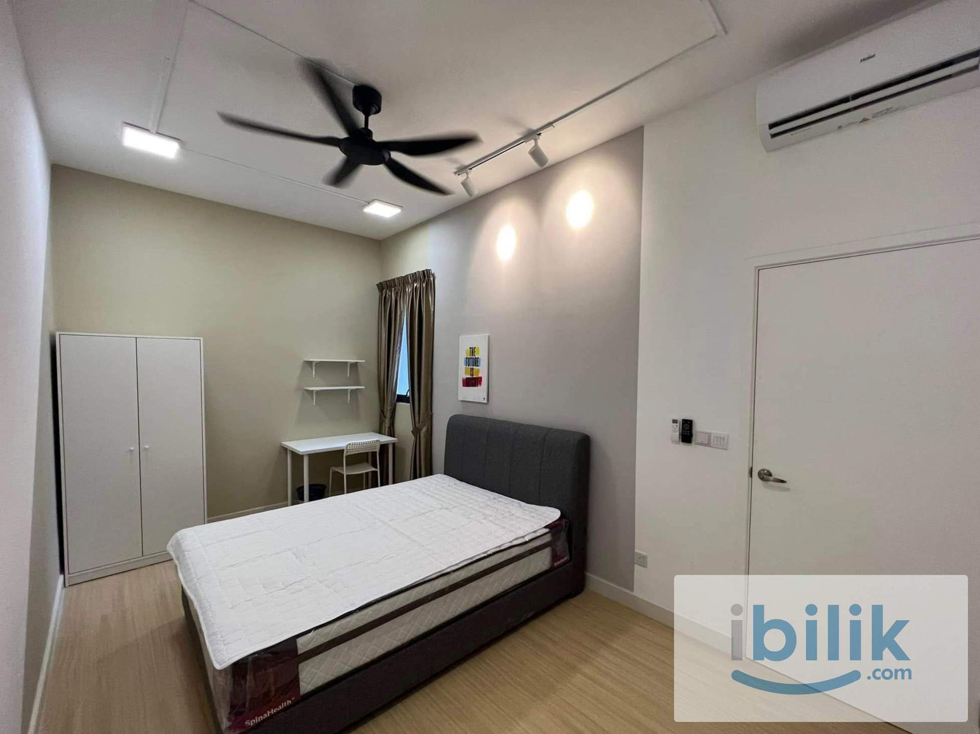 Big Medium Room RM 850 Near TRX Exchange @ Continew - Image 1
