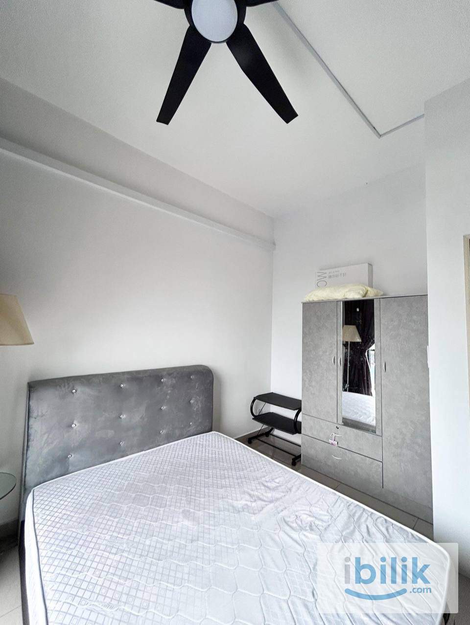 Twin Tower Balcony Room Female Only for Rent - Image 2