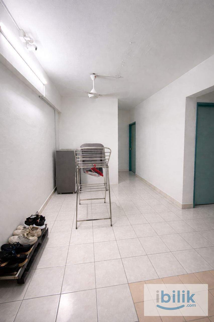 PELANGI DAMANSARA BLOCK E - Image 1