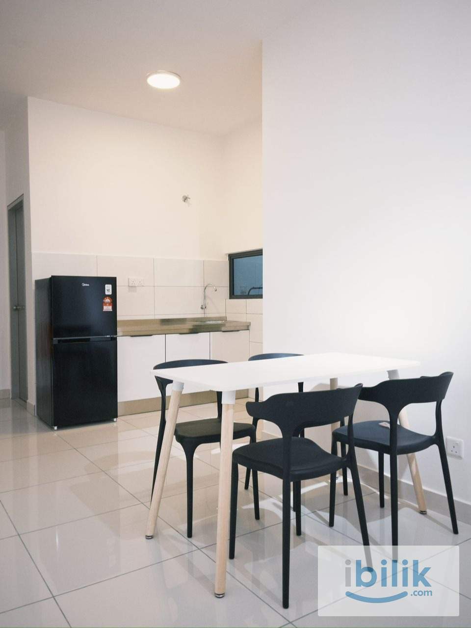 Cheras Traders Square, Room for Rent | Wifi & Carpark Provided ! - Image 2