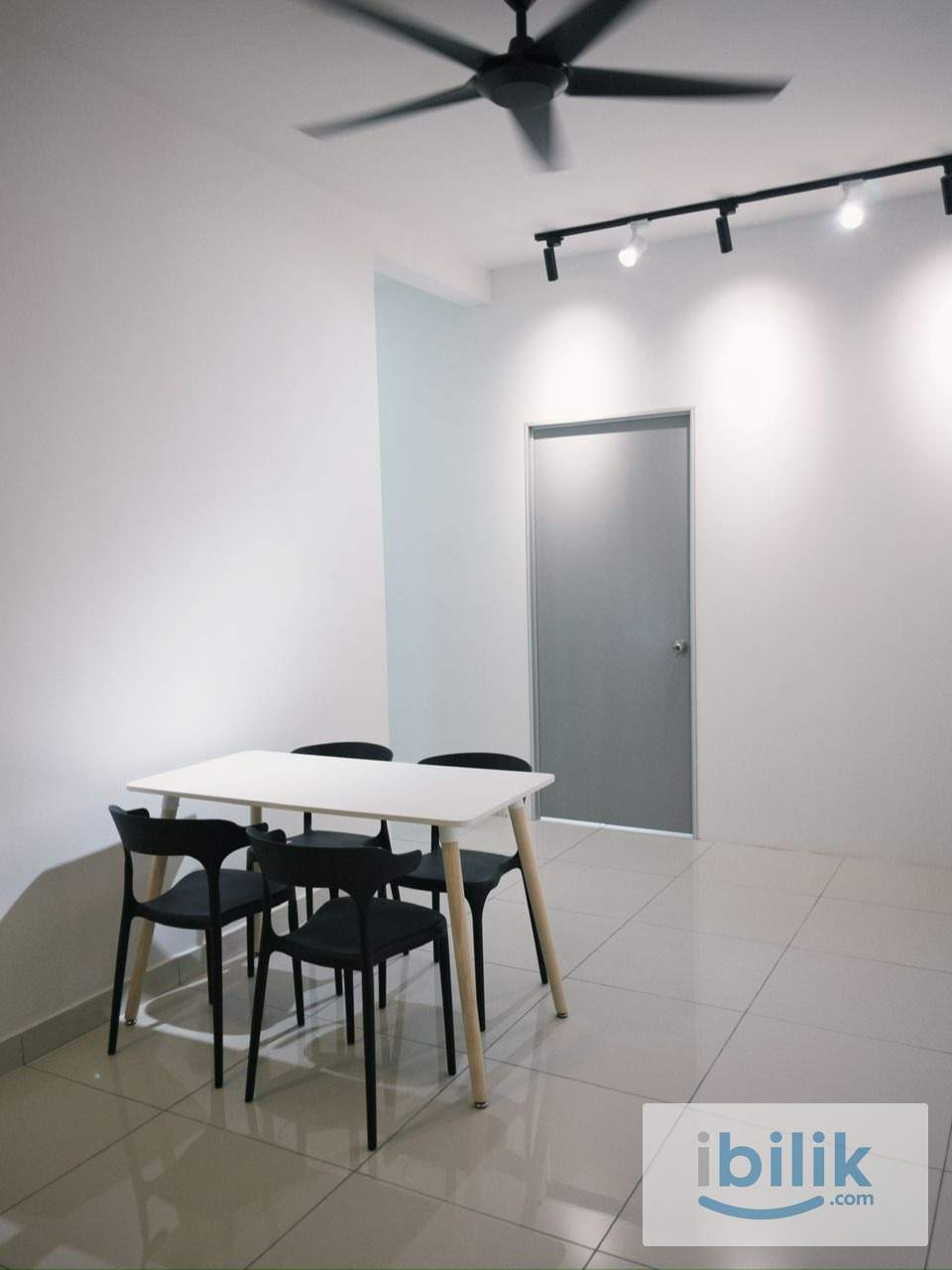 Cheras Traders Square, Room for Rent | Wifi & Carpark Provided ! - Image 3