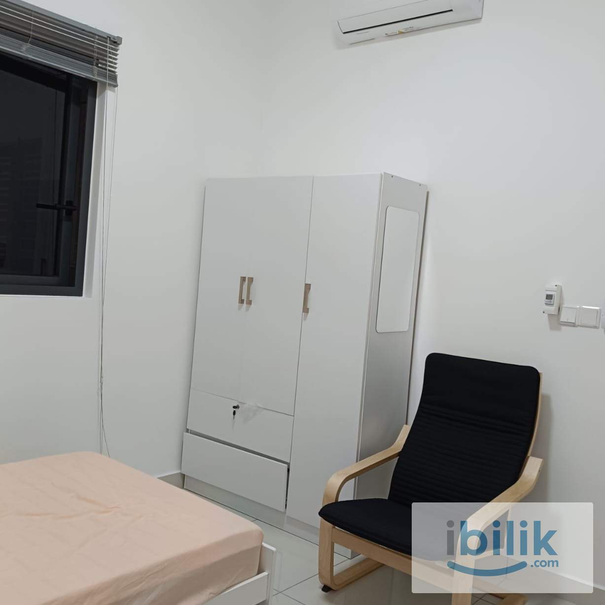 NO PARTITION APARTMENT!! Middle Room at Nexus Residences, Cheras. 2 mins walk to MRT Taman Pertama. - Image 3