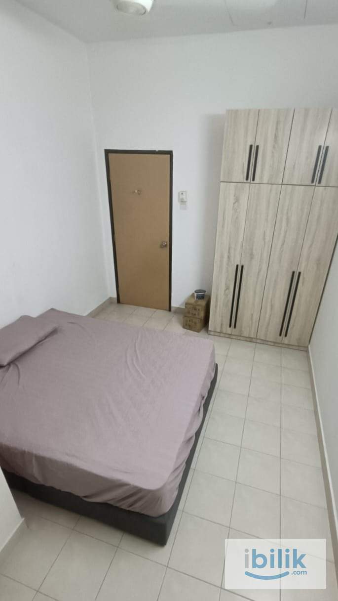 Middle Room Fully Furnished at Setia Alam, Setia Perdana - Image 3