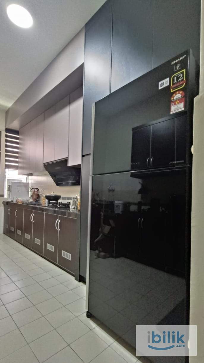 Middle Room Fully Furnished at Setia Alam, Setia Perdana - Image 5