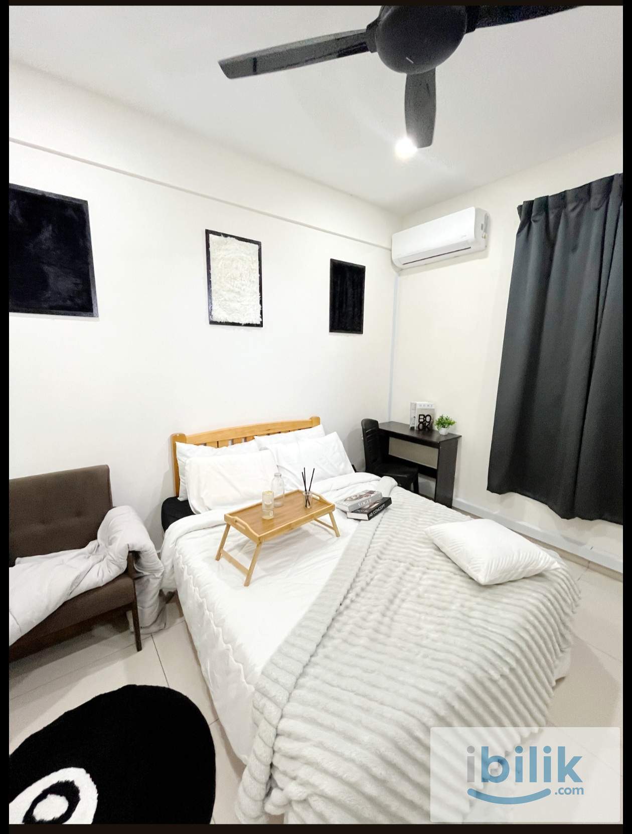 Middle Room at Ipoh, Perak - Image 1