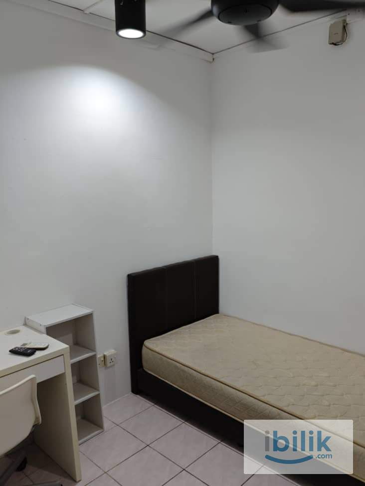 1 MIN TO HELP UNIVERSITY FEMALE ROOM FOR RENT - Image 1