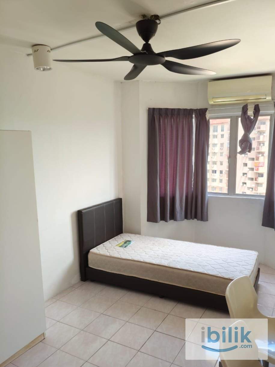 1 MIN TO HELP UNIVERSITY FEMALE ROOM FOR RENT - Image 1