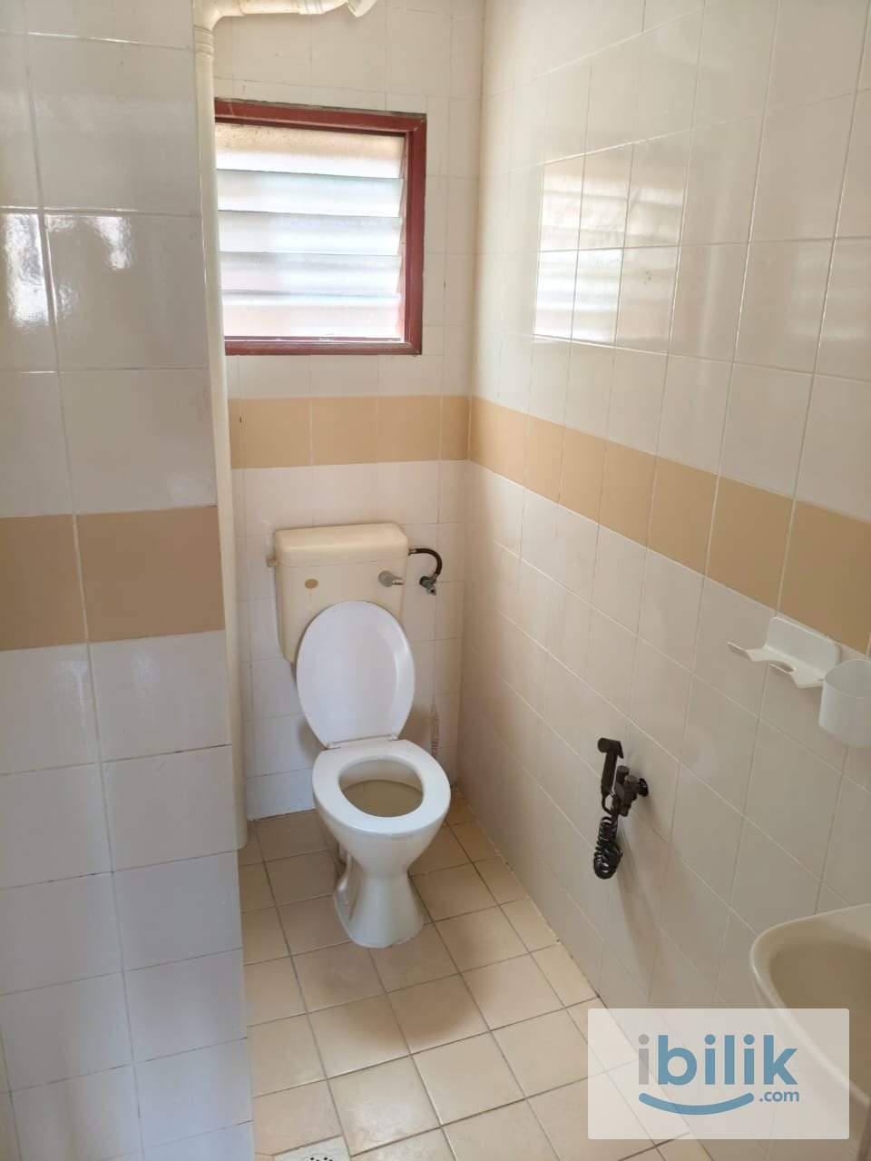 1 MIN TO HELP UNIVERSITY FEMALE ROOM FOR RENT - Image 3