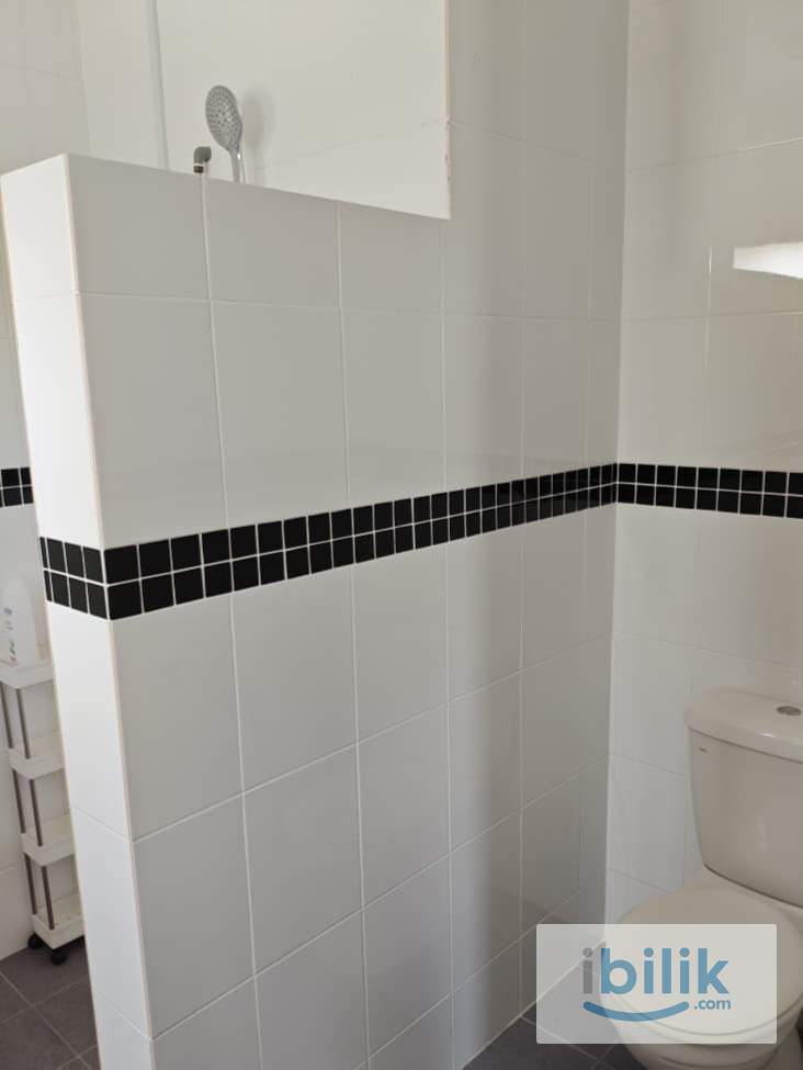 Fully Furnished Male Master Room for Rent!!! - Image 2
