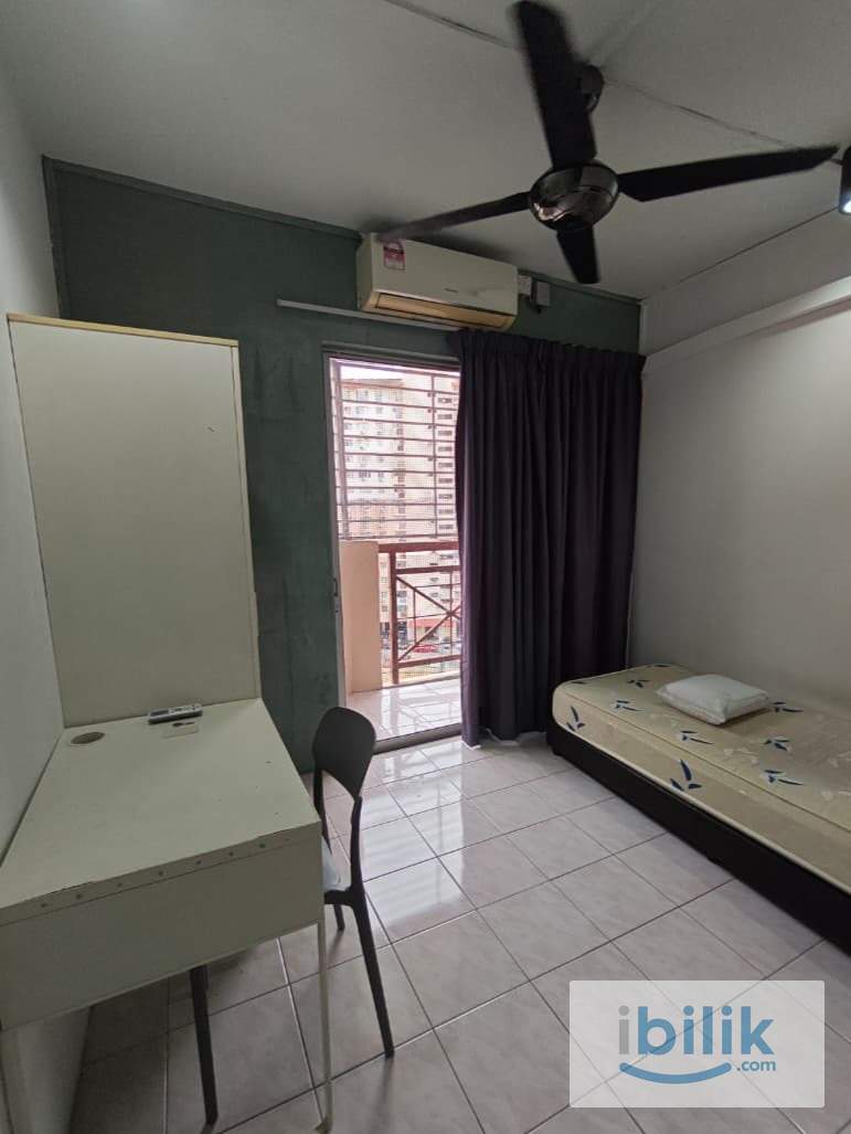 1 MIN TO HELP UNIVERSITY MALE ROOM FOR RENT ! - Image 1