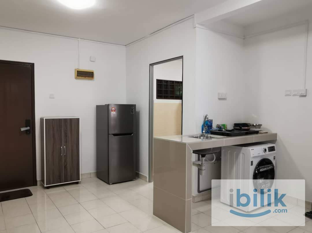 *PALM SPRING FULLY FURNISHED MIDDLE ROOM FOE RENT* - Image 3