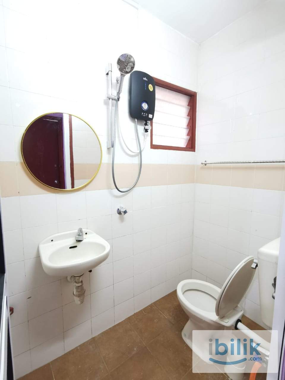 1 MIN TO HELP UNIVERSITY MALE UNIT MASTER ROOM FOR RENT - Image 3