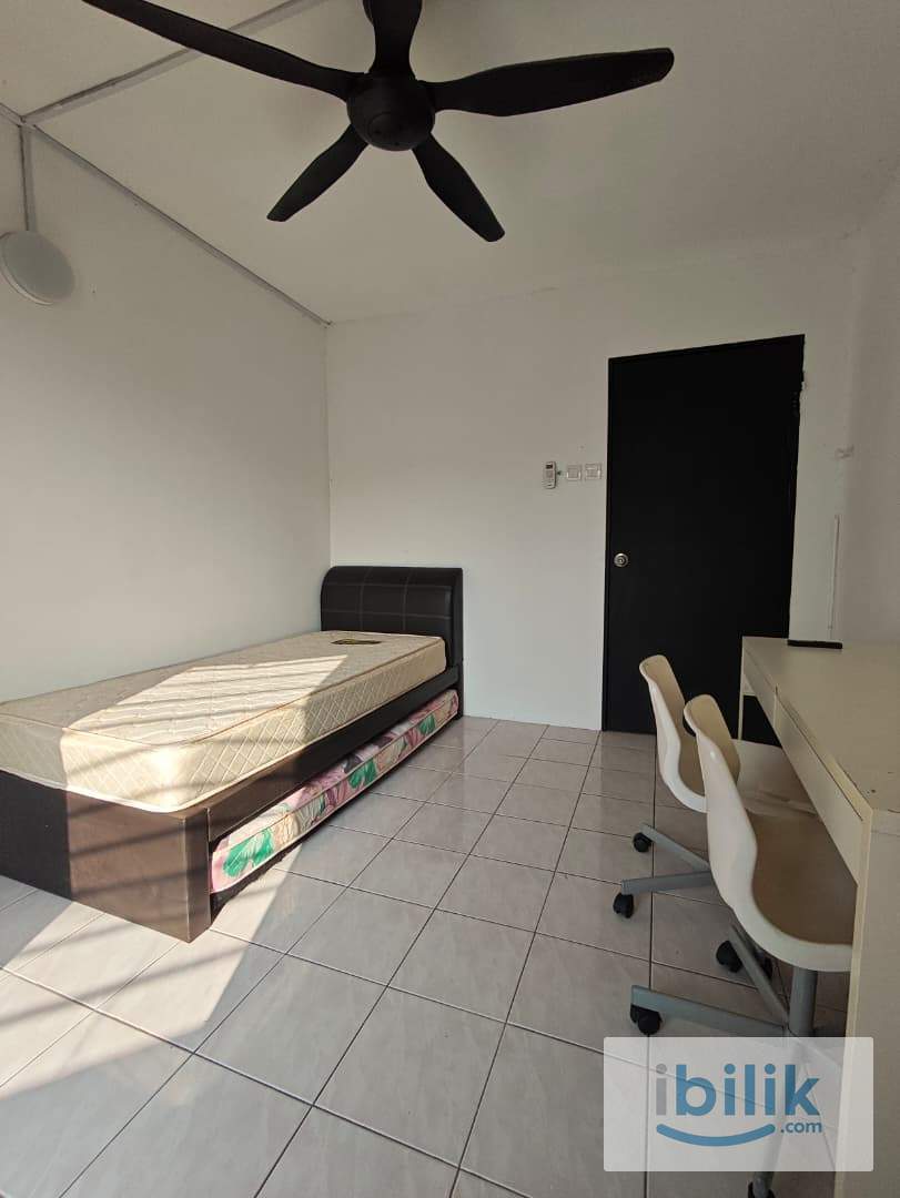 1 MIN TO HELP UNIVERSITY FEMALE UNIT BALCONY ROOM FOR RENT - Image 2