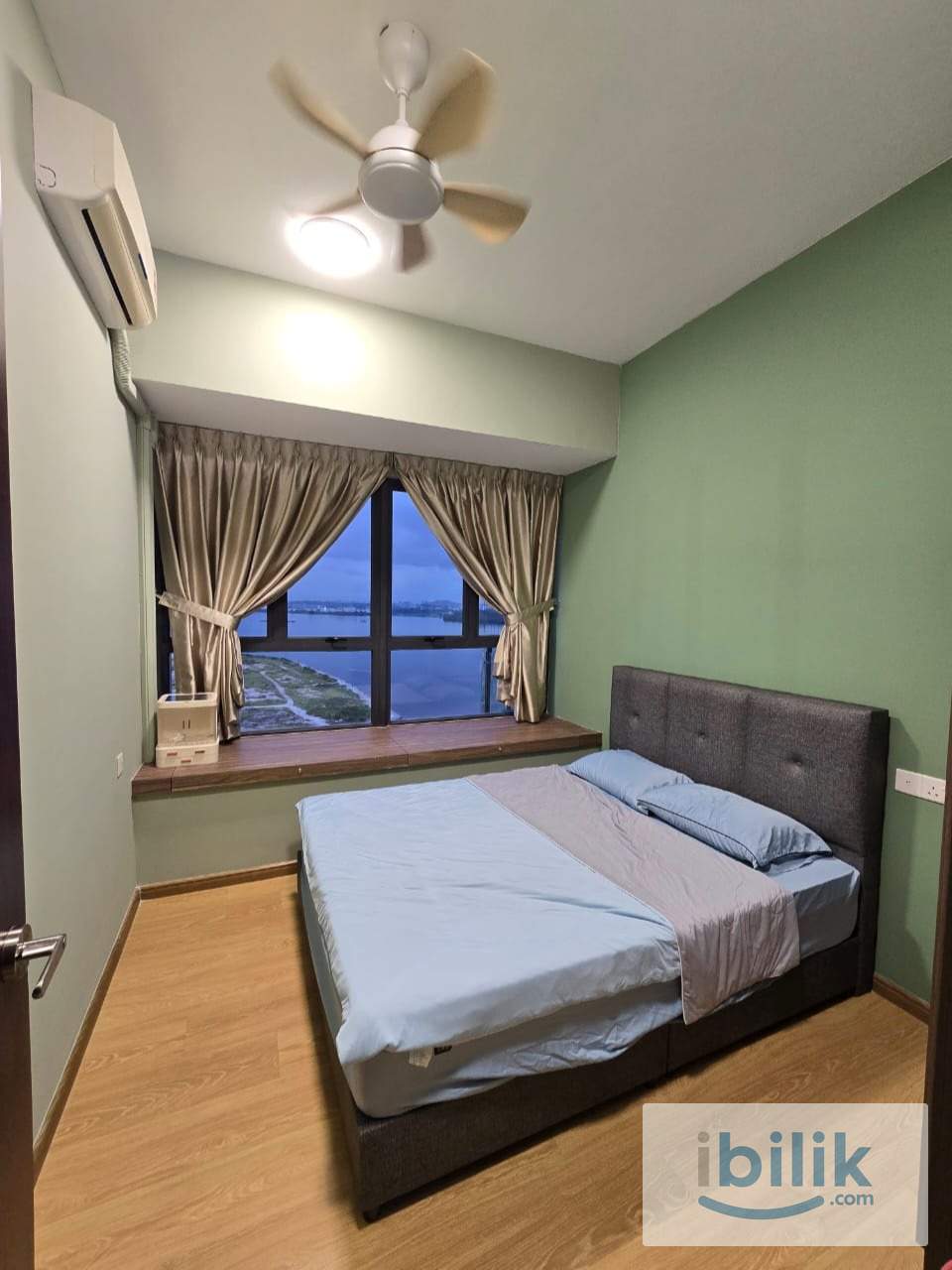 Medium Room Country Garden Danga Bay For Rent Jb (Female Only) - Image 1