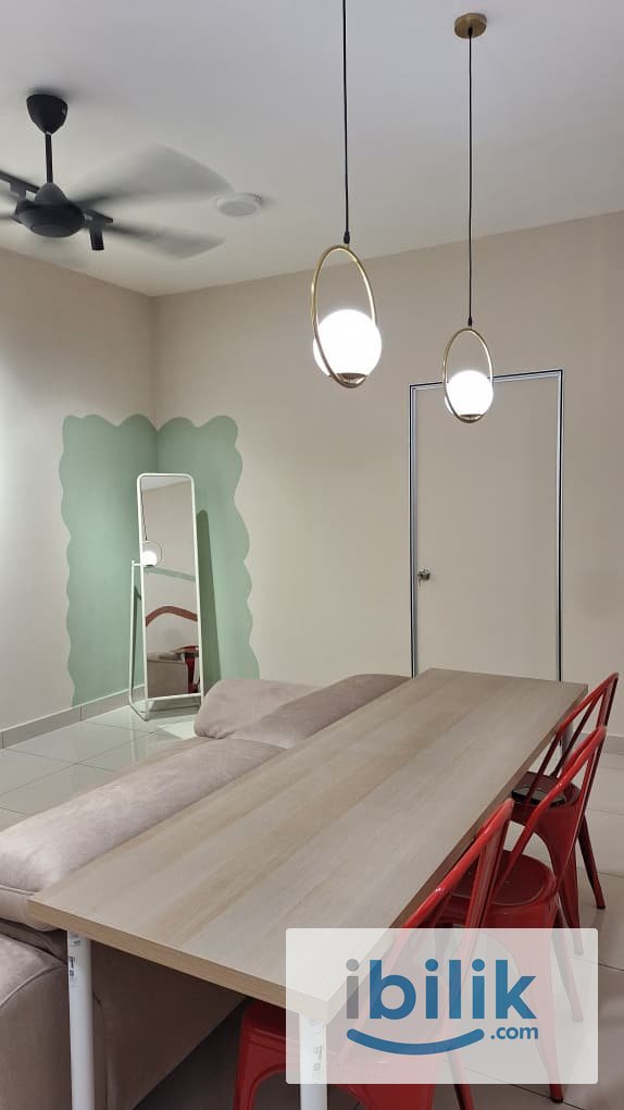 Middle Room in KLTS Residence - Image 9