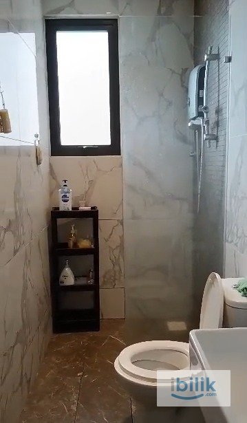 Single Room at SS13  - Image 1