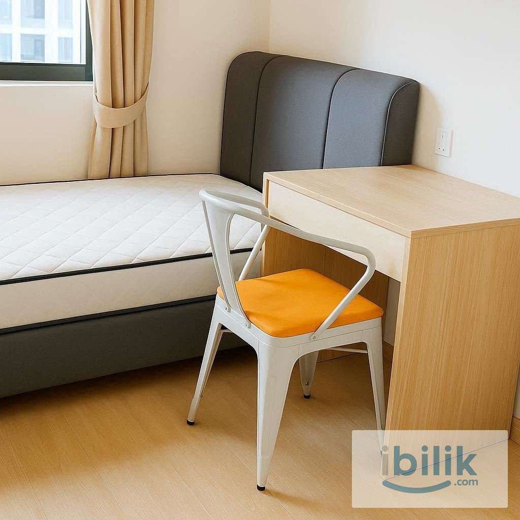 Single Room at SS13  - Image 3