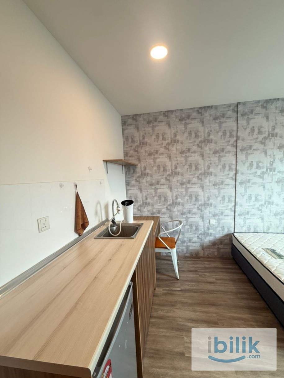 Studio at SS13 - Image 1