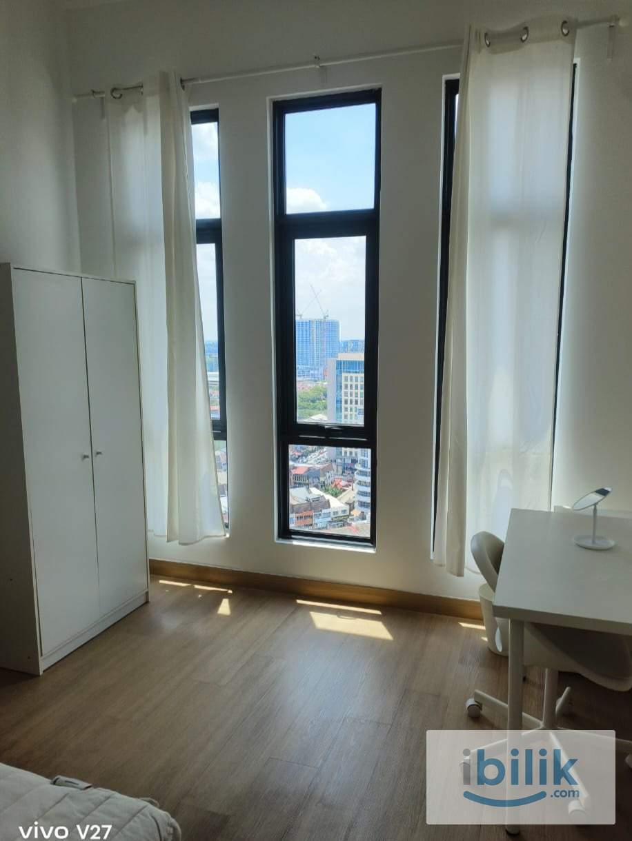 Whole Unit With 2 Room At SS15 - Image 4