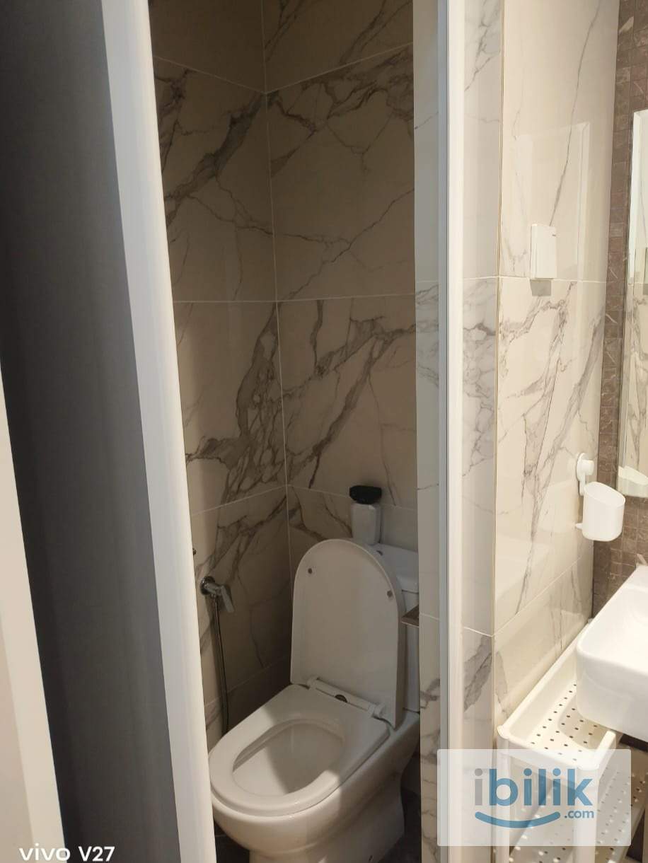 Whole Unit With 2 Room At SS15 - Image 8
