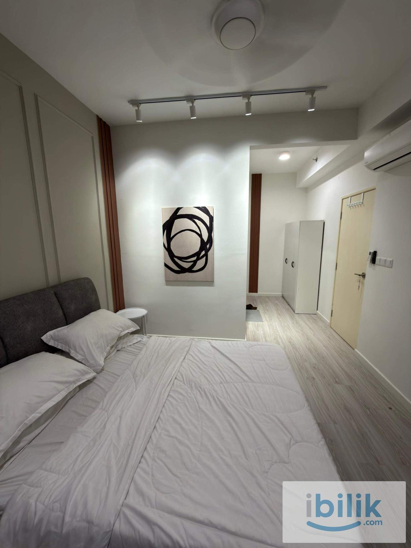 Master Room dor Rent  - Image 3