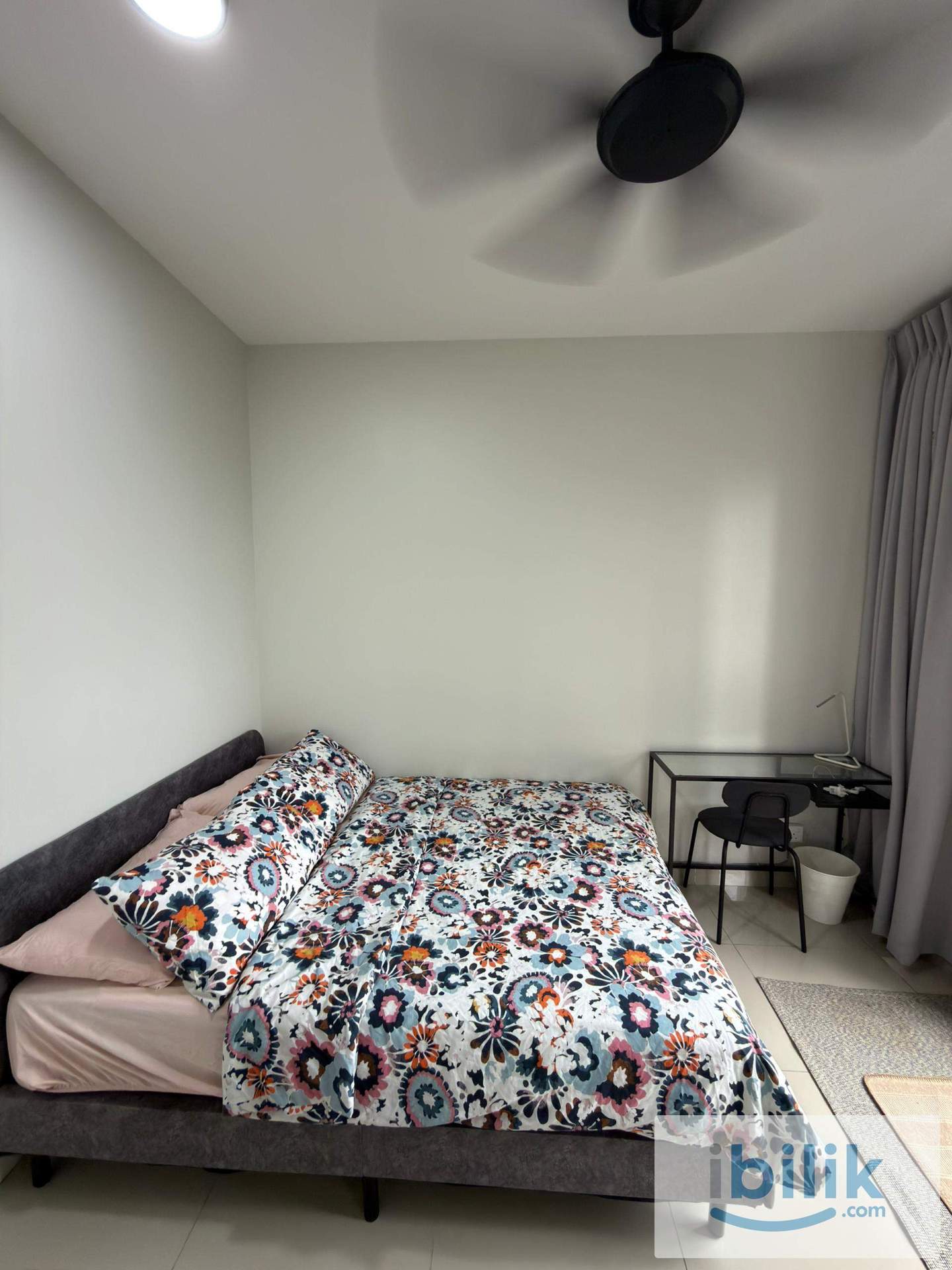 Room for Rent - Image 4