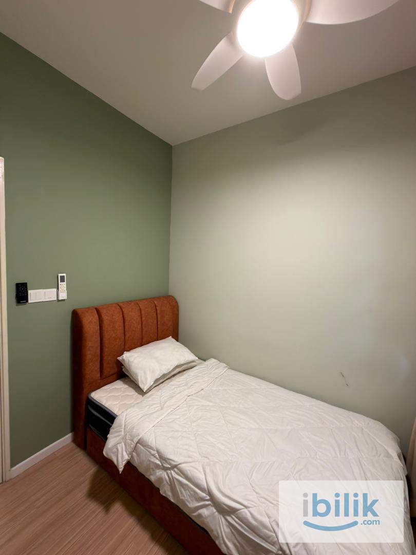 Small Room for Rent - Image 4