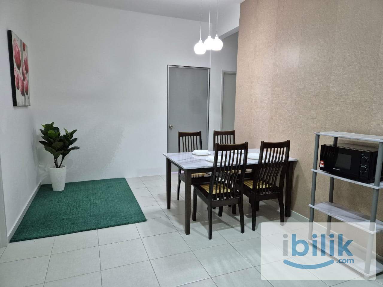 Master Room - Image 5