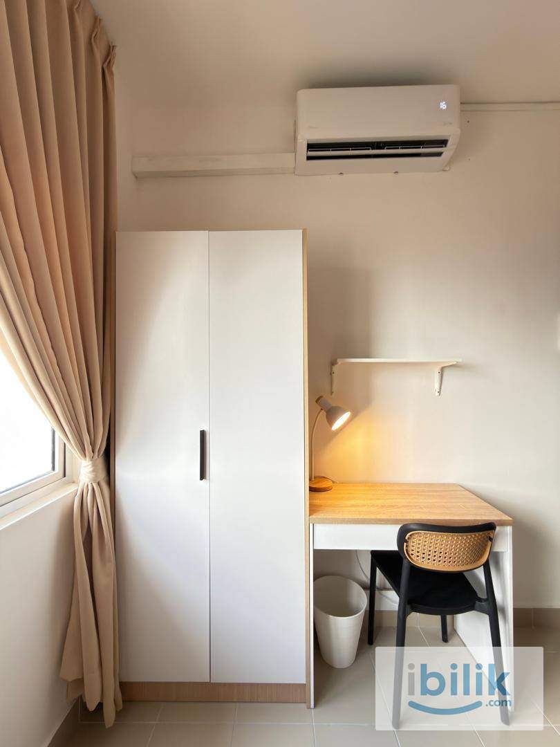 Medium Room for Female  - Image 2