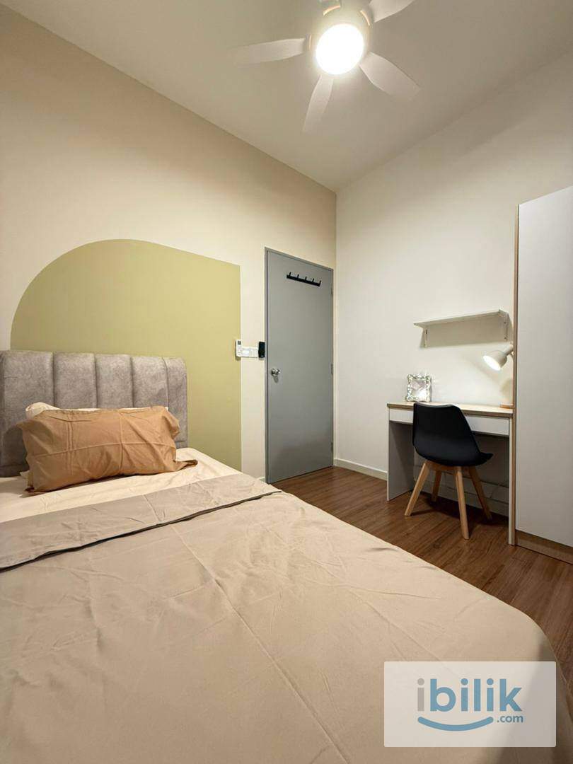 Super Small Room for Female - Image 2