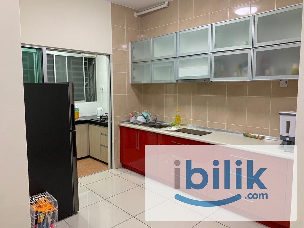[Female Unit] Big Master with Private Bathroom Available Now - Image 3