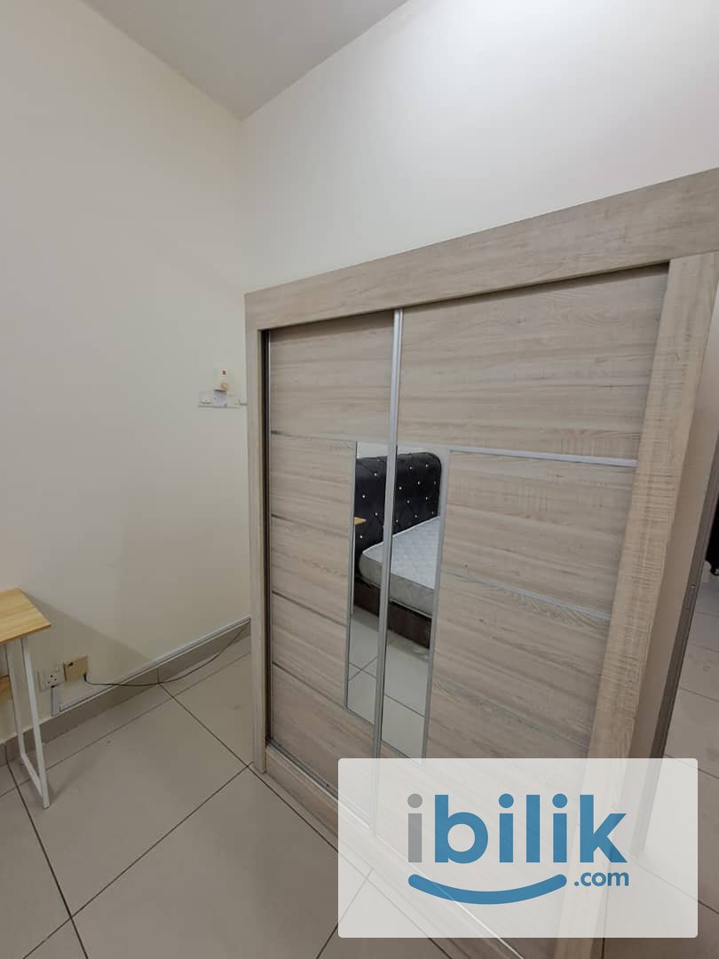 [Female Unit] Big Balcony Available to Rent_Early July_FREE WIFI - Image 4