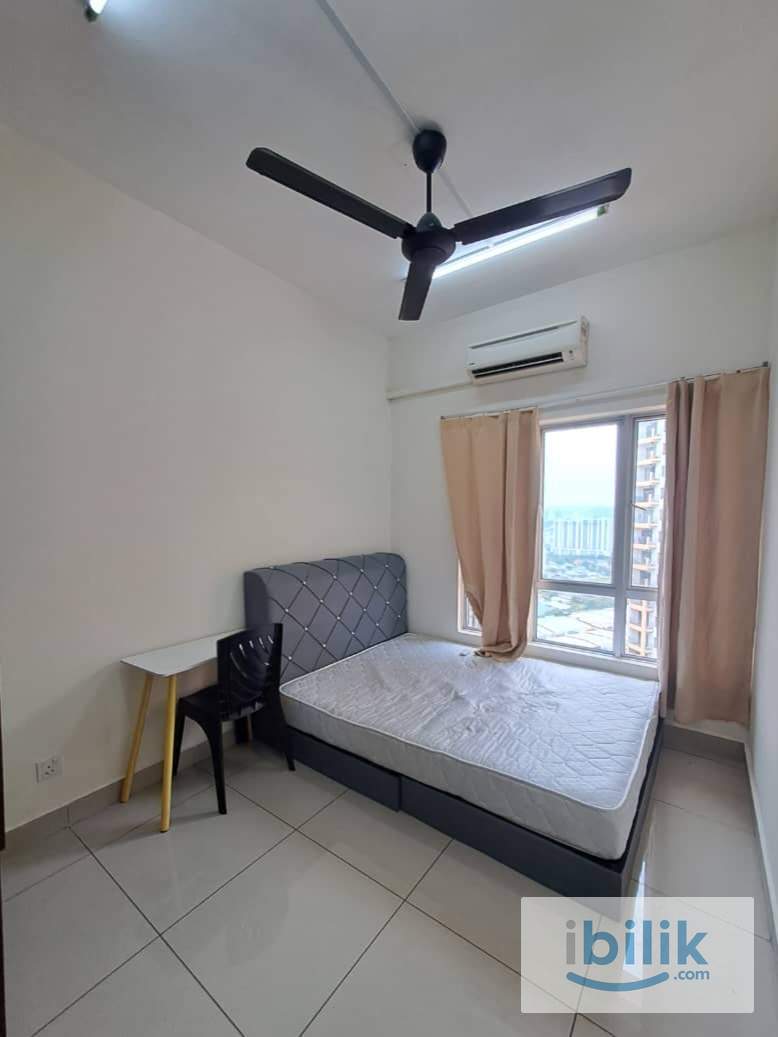 Female Unit_Medium Room_Free Wifi_Available July at OUG Parklane - Image 1